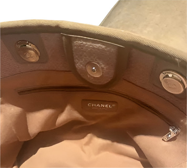 CHANEL Deauville Bag