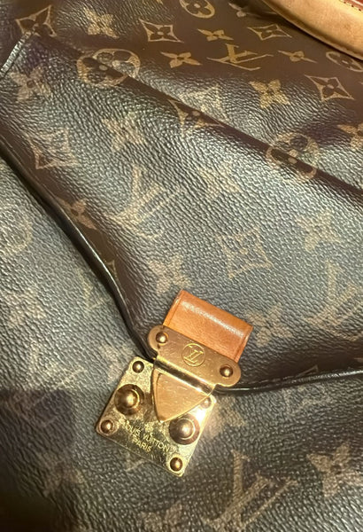 Louis Vuitton Metis Bag