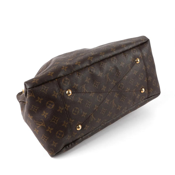 LOUIS VUITTON Artsy Bag