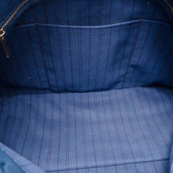 Louis Vuitton Artsy Bag