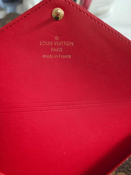 Louis Vuitton Medium Pochette