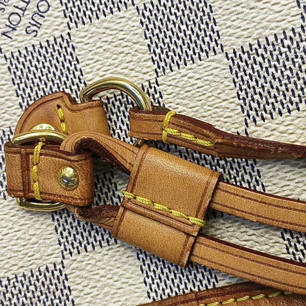 Louis Vuitton Neverfull Bag